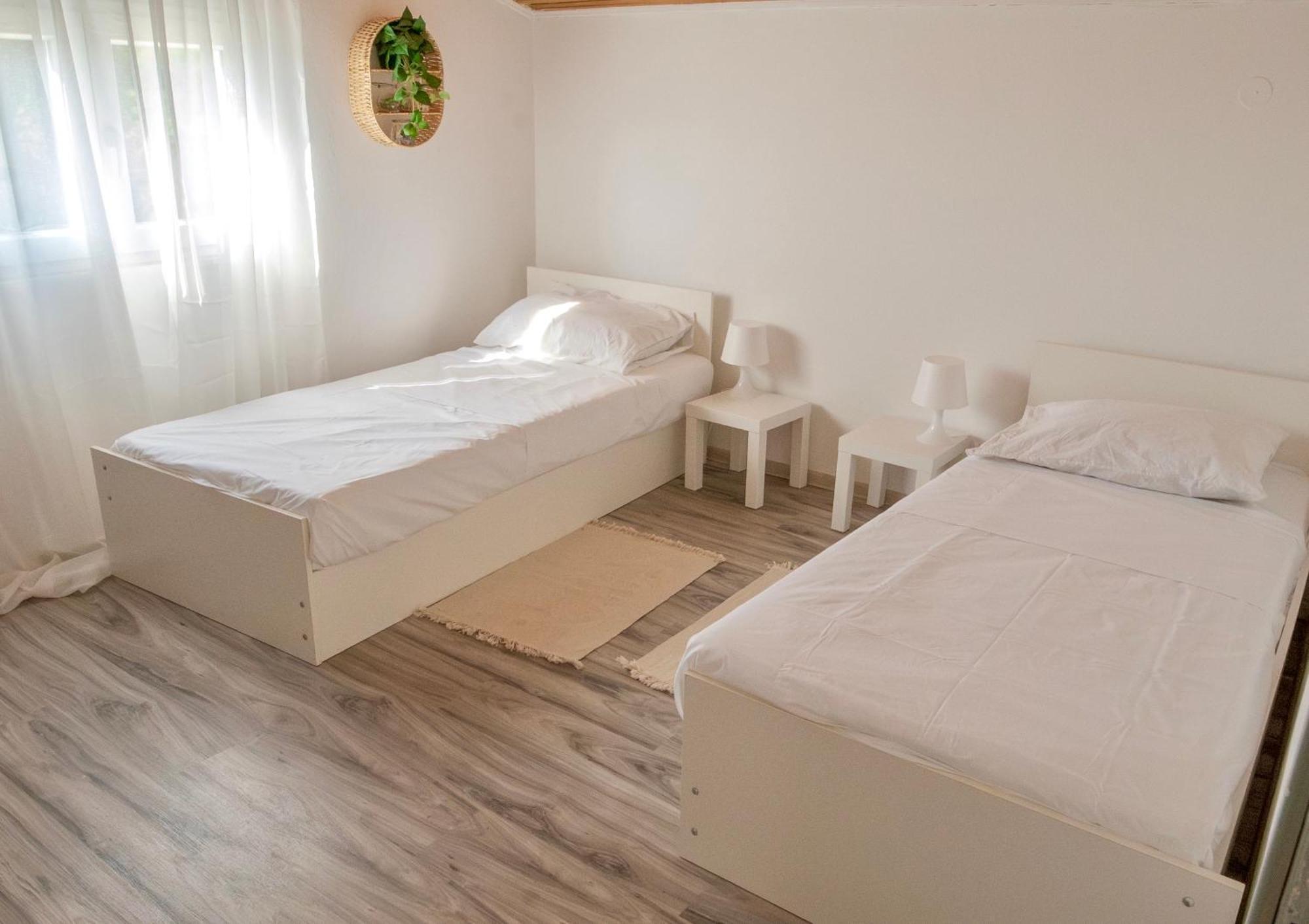 Ivano & Franko Apartments Kruševo Kültér fotó